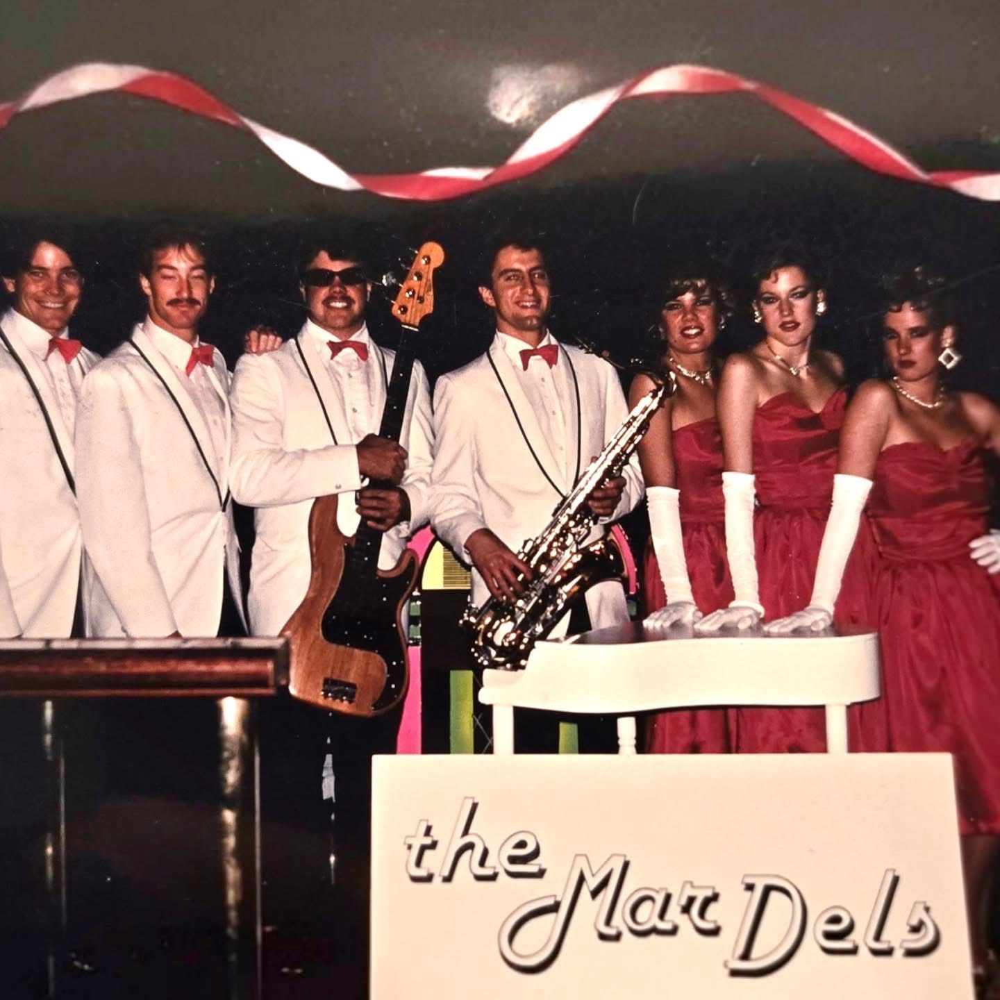 The Mar Dels band