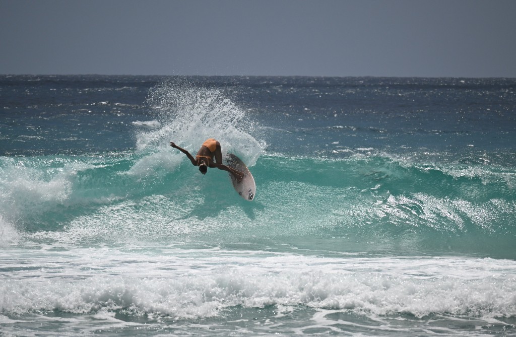 17 year-old Junior USA Team Surfer Victoria Du Prat